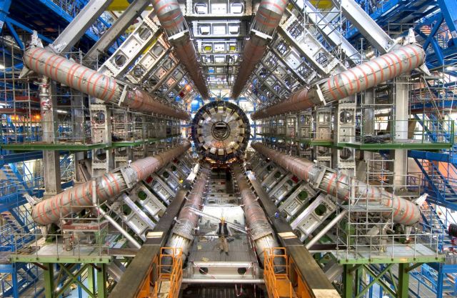 Δύο νέα σωματίδια εντόπισε ο επιταχυντής στο CERN