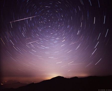 Τεταρτίδες: Η πρώτη βροχή διαττόντων αστέρων του 2015