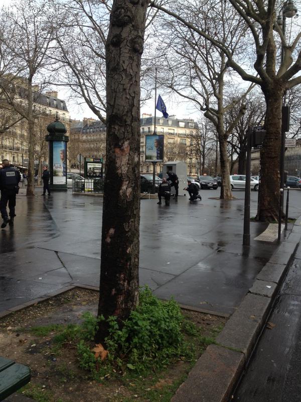 Ψευδής συναγερμός στο Τροκαντερό