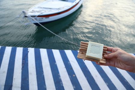 The Cool Projects: Εκαναν «τέχνη» τα φυσικά σαπούνια