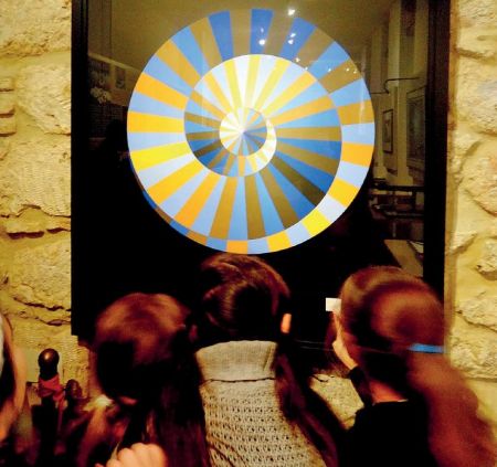 Οσο (παί)ζω μαθαίνω