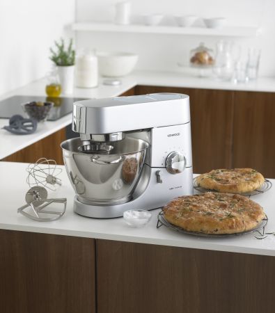 Ενας σεφ στην κουζίνα