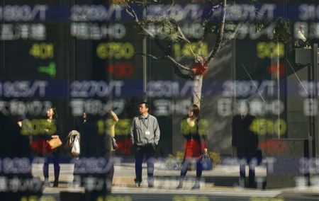 ΟΟΣΑ: Εξασθενεί η οικονομία στις ΗΠΑ, επιβραδύνεται στην Κίνα