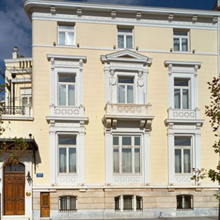 Το ίδρυμα Ωνάση αυξάνει κατά 61% τις υποτροφίες του