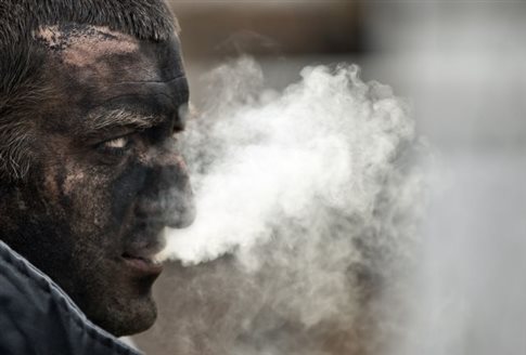 Ουκρανία: Αναφορές για εκατοντάδες εγκλωβισμένους σε ορυχεία