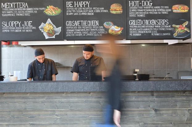 Οι νικητές του διαγωνισμού Be Happy Burger