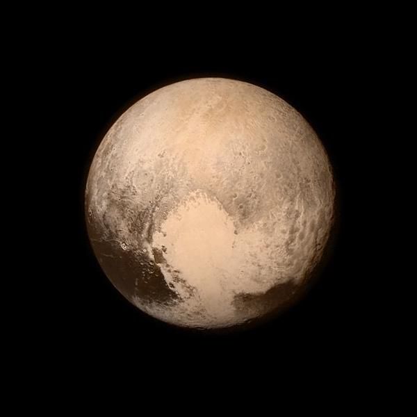 New Horizons καλεί Γη από Πλούτωνα