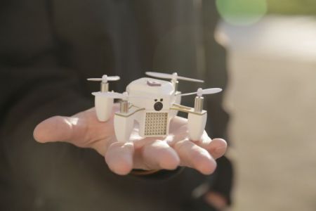 Έρχονται τα νανο-drones