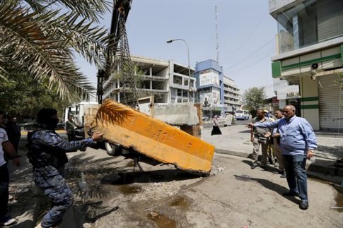 Ελεύθεροι σκοπευτές ανοίγουν πυρ κατά του ιρακινού υπουργού Άμυνας
