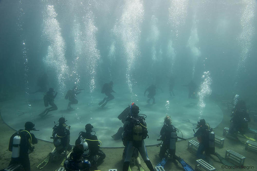 Drops of Breath: Υποβρύχια παράσταση στο Cape Sounio