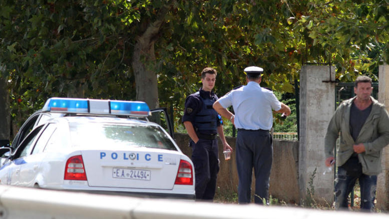 Σημειωματάριο με πρόσωπα-στόχους στη γιάφκα του Μαραθώνα