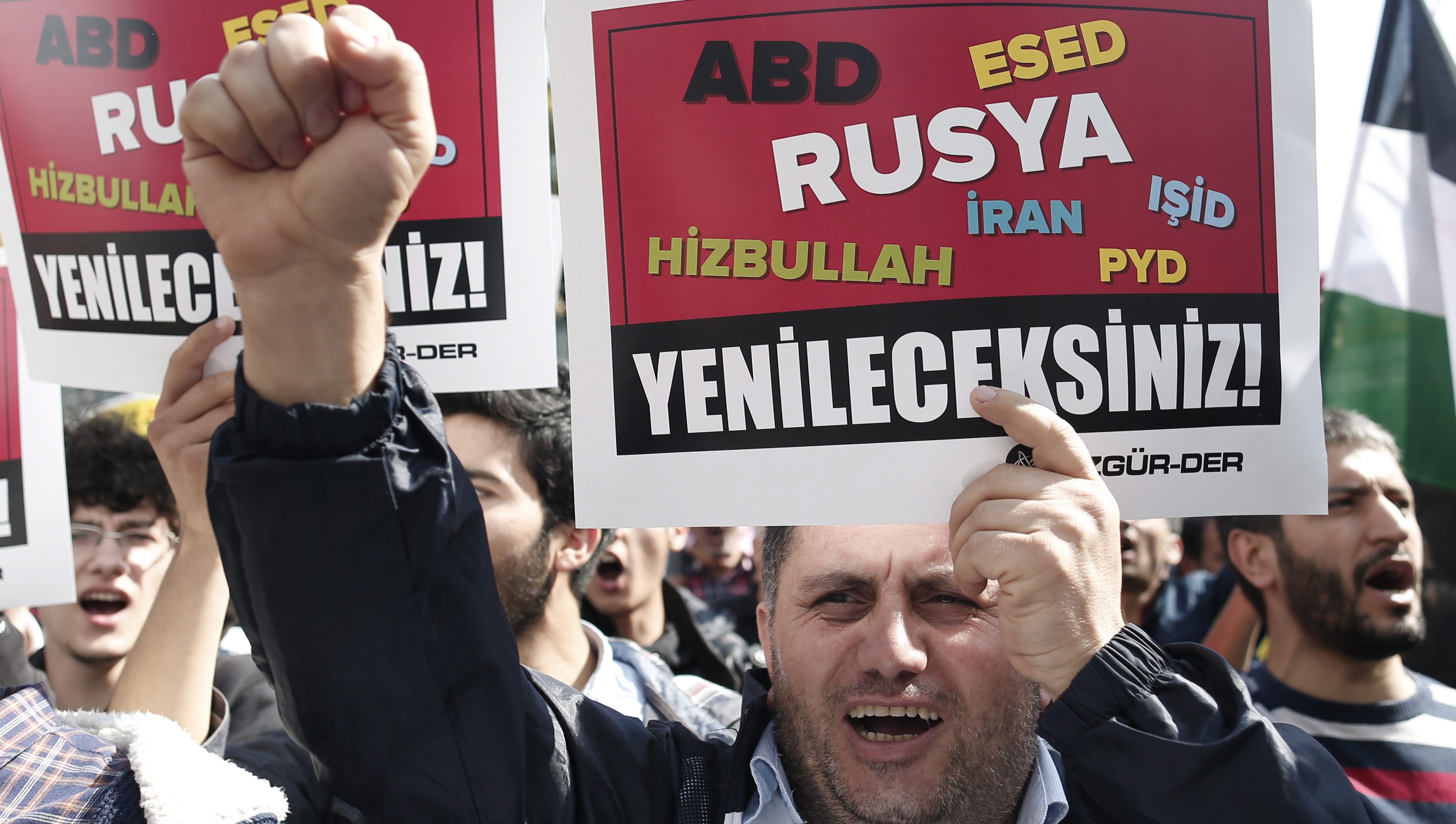 Και η Τουρκία «συνιστά» στους πολίτες της να αποφεύγουν ταξίδια στη Ρωσία