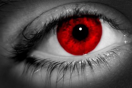 Πιο όμορφοι και με κόκκινα μάτια οι άνθρωποι σε χίλια χρόνια
