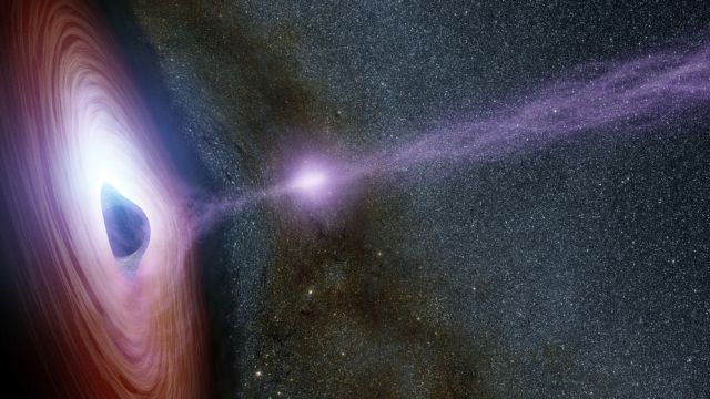 Το εκπληκτικό στέμμα της μαύρης τρύπας