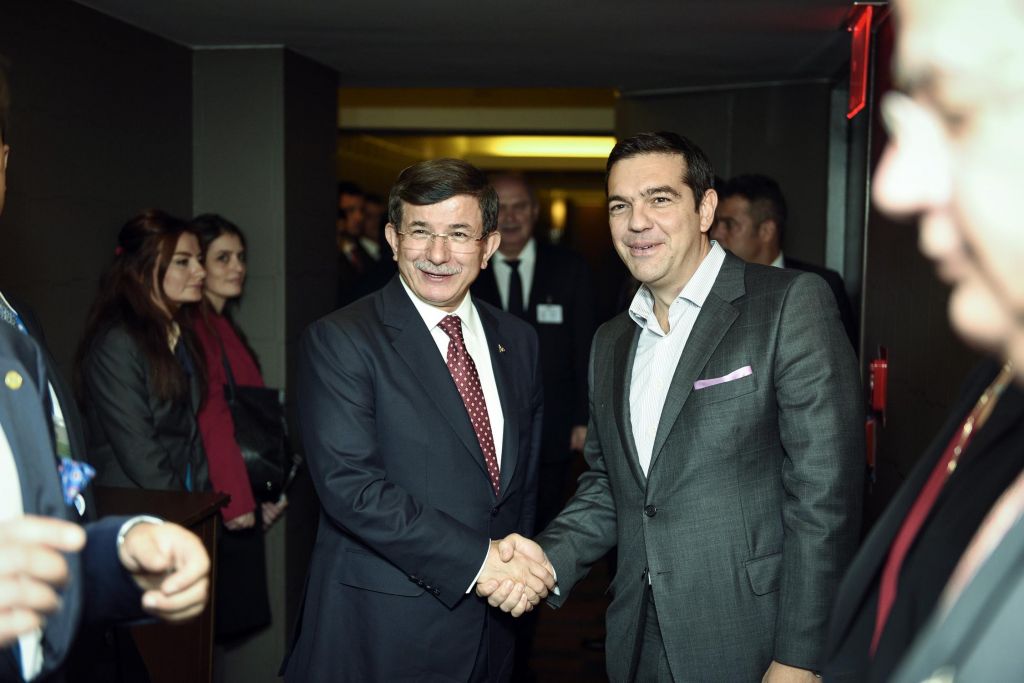 Σε τεντωμένο σχοινί η επίσκεψη Τσίπρα στην Τουρκία