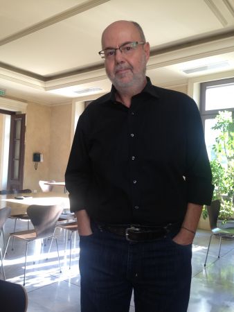 Γιάννης Χουβαρδάς: «Βλέπω τον κόσμο να στενεύει»