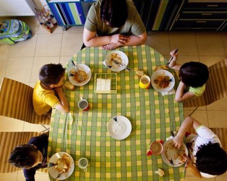 Δωρεά $300.000 στο επισιτιστικό πρόγραμμα των Παιδικών Χωριών SOS