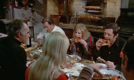 Τι κάνει η λαιμαργία των εορτών