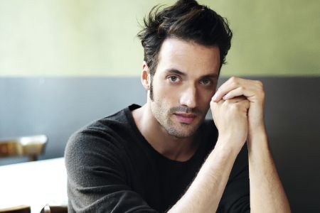 Ανδρέας Κωνσταντίνου: Από τη «Μικρά Αγγλία» στο «Ουζερί Τσιτσάνης»