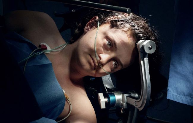 Ενας συγγραφέας στο χειρουργείο