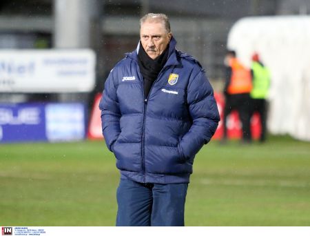 Super League: Κίνδυνος υποβιβασμού για τους 3 πιο έμπειρους προπονητές