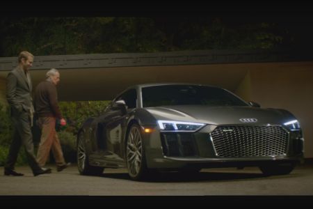 Το Audi R8 πρωταγωνιστεί στο Super Bowl 50