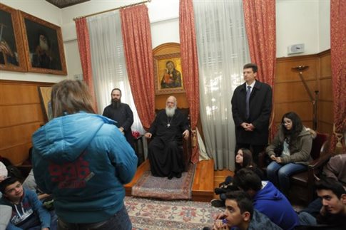 Αρχιεπίσκοπος για hotspots: Μεγάλο το βάρος μα πρέπει να ληφθούν μέτρα