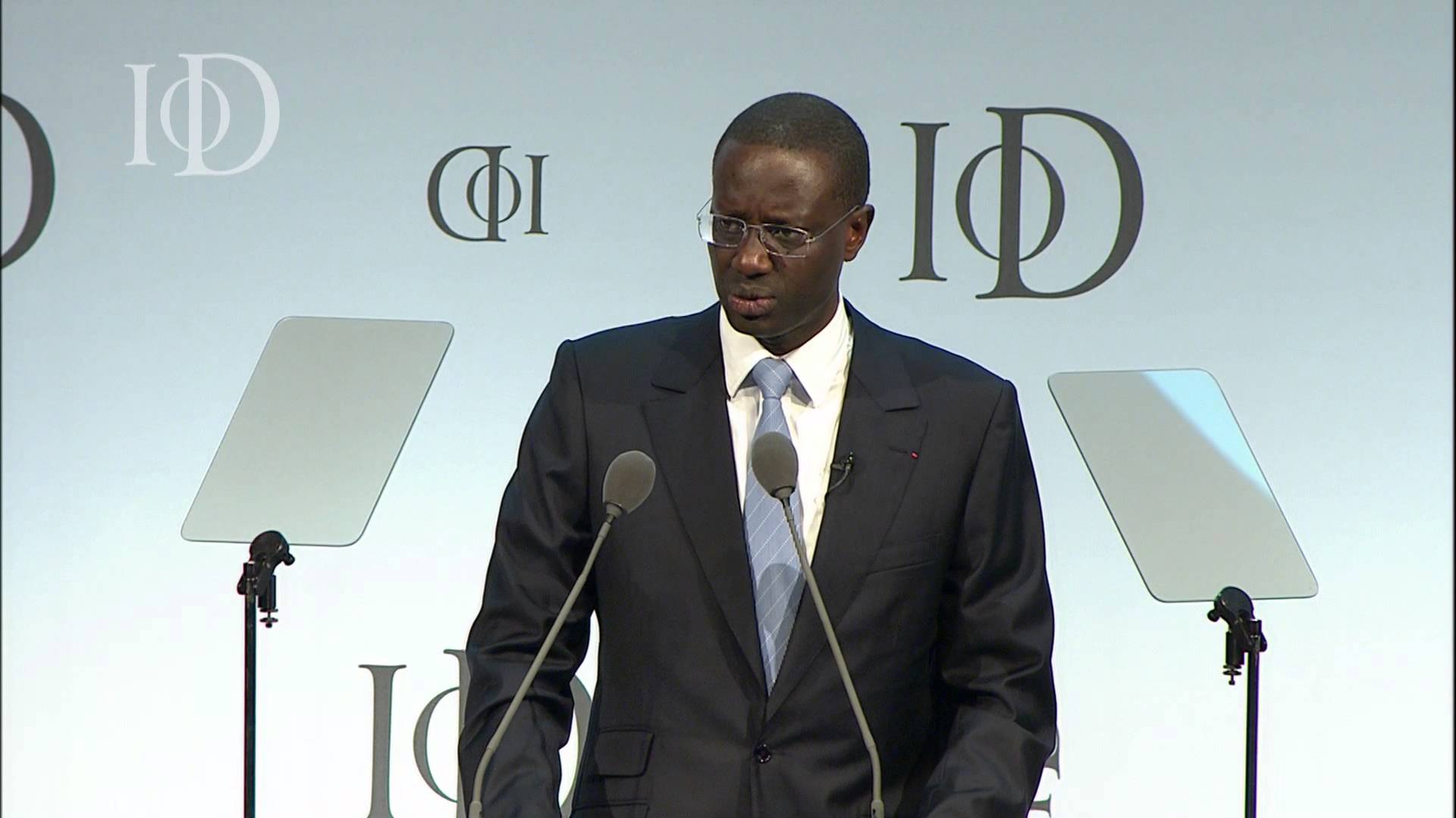 Ο τραπεζίτης που βύθισε στο κόκκινο την Credit Suisse