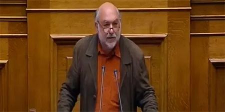 Συρμαλένιος: Προτείνει ενοποίηση των Περιφερειών Βορείου-Νοτίου Αιγαίου