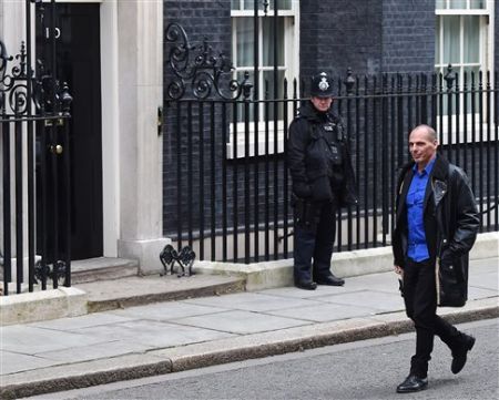 Ο Βαρουφάκης θα «συμβουλεύει» τους Εργατικούς στη Βρετανία