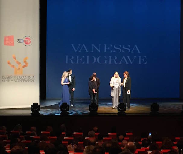 Βραβεία Ελληνικής Ακαδημίας Κινηματογράφου 2016 – Bανέσα Ρεντγκρέιβ: «Ντροπή σου Ευρώπη!»