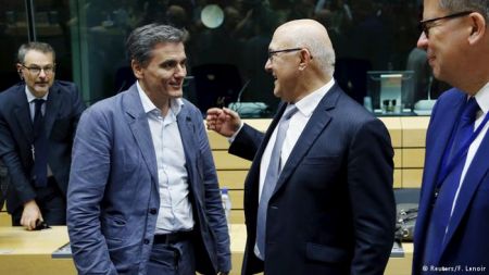 Γερμανικά ΜΜΕ: Ανοίγει η συζήτηση για την ελάφρυνση του χρέους