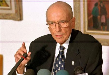 Παρουσία Τσίπρα τα εγκαίνια της έκθεσης της Βουλής για τον Ανδρέα Παπανδρέου