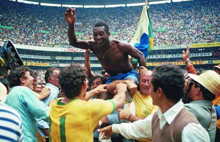 Οταν πωλείται ο Πελέ