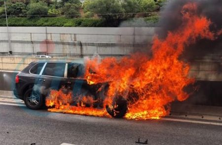Γιατί ξέσπασε η φονική φωτιά στο τζιπ του εκδότη Π. Μαυρίκου