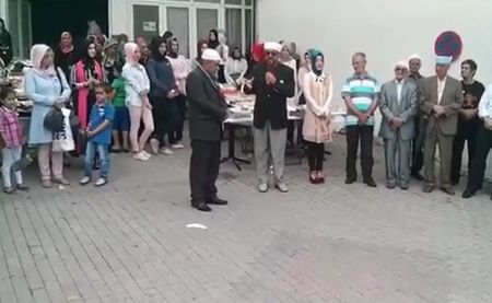 Όταν ο ψευδομουφτής Μετέ υμνούσε τον Χίτλερ που ήθελε να κάνει σαπούνια τους Εβραίους!