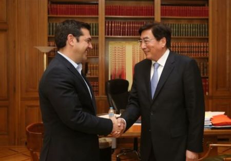 Εκπρόσωπο του ΚΚ Κίνας υποδέχτηκε ο Τσίπρας