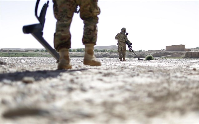 Στο Αφγανιστάν απροειδοποίητα ο αμερικανός υπουργός Άμυνας