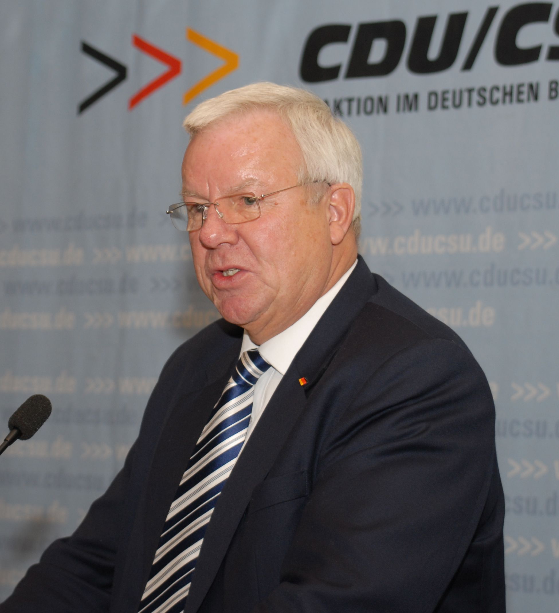 Μίκαελ Φουκς: «Δεν αρκεί να ψηφίζετε μέτρα, πρέπει και να τα εφαρμόζετε»