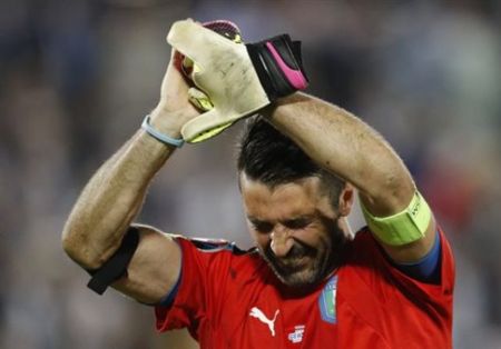 Μπουφόν: «Εχω να δώσω κι άλλα στην εθνική ομάδα»