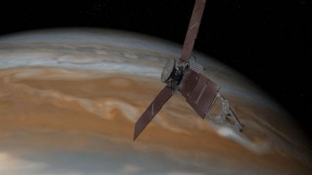 Σε τροχιά γύρω από τον Δία το Juno τα χαράματα της Τρίτης