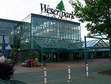 Δεν υπάρχει ένδειξη κινδύνου στο εμπορικό κέντρο στην Βρέμη, ανέφερε η αστυνομία