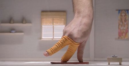 Με τα χέρια σου μπορείς να είσαι τόσο ΖΕΝ όσο και ο Handy Yoga