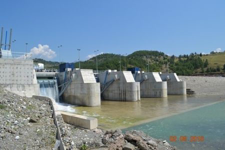 Αρχιεπισκοπή Αλβανίας: Eργοστάσιο «πηγή ενέργειας για την Εκκλησία»