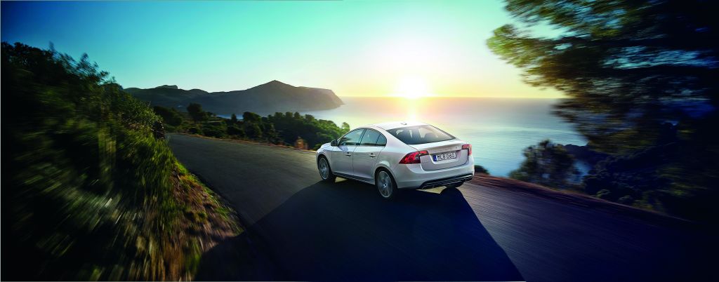 Volvo S60 T3 1.5 Αuto: Ο ιδανικός συνδυασμός