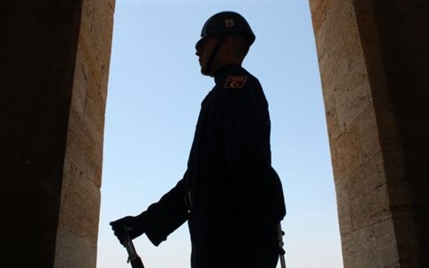 Άγκυρα: 16.000 συλλήψεις για το πραξικόπημα, εξετάζονται άλλοι 13.600