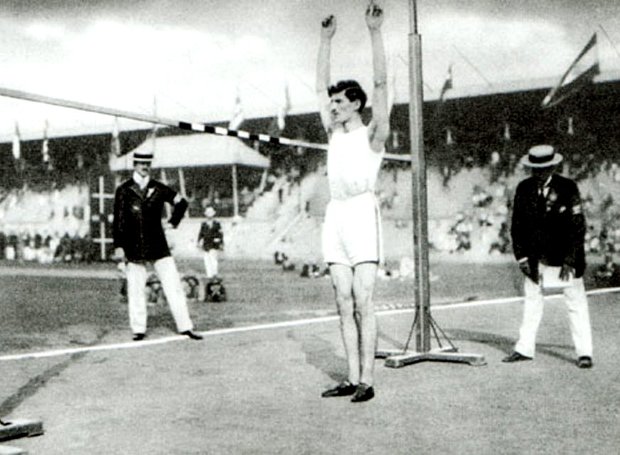 Από τον Κωνσταντίνο Τσικλητήρα… στην Άννα Κορακάκη