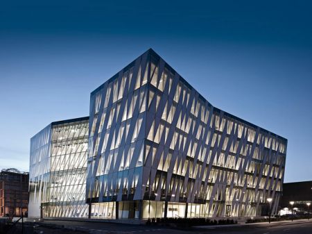 Saxo Bank: Ψηφιακή  διαπραγμάτευση ομολόγων