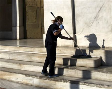 Κάθειρξη 15 ετών για πλαστό απολυτήριο Δημοτικού