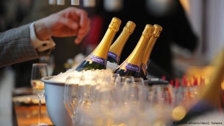 DW: Οι πλούσιοι θα γίνουν πλουσιότεροι;